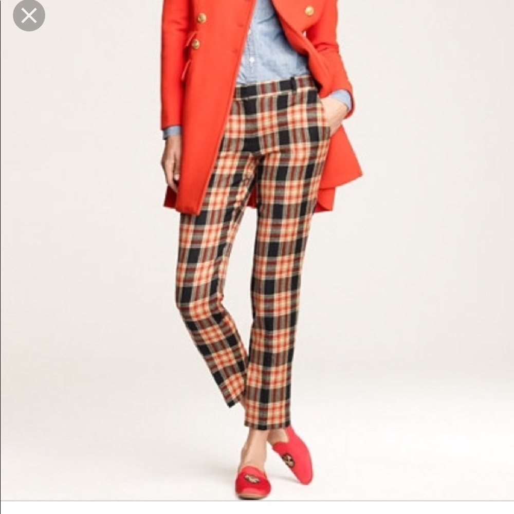 Jcrew cafe Capri size 6. Plaid